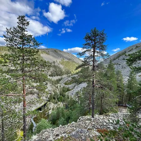 Pyhae Saukonpiilo * Pelkosenniemi