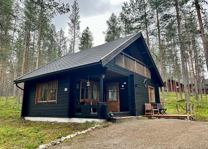 Pyhae Saukonpiilo Villa *